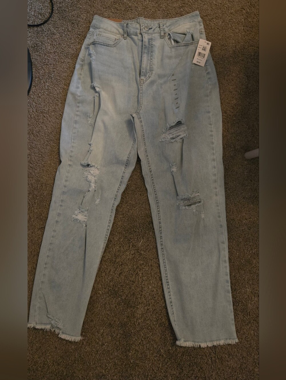 Vanilla Star Mom High-Rise Ripped Jeans